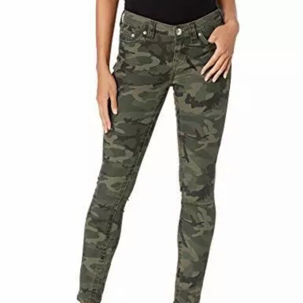 TRUE RELIGION Halle Mid-Rise Super Skinny Camo